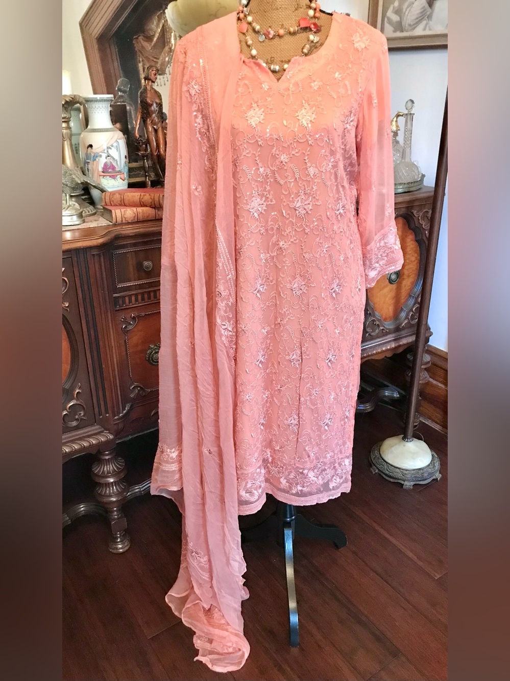 Vintage Peachy Dusty Rose Chiffon Embroidered Kurta Tunic Dress & Shawl Set